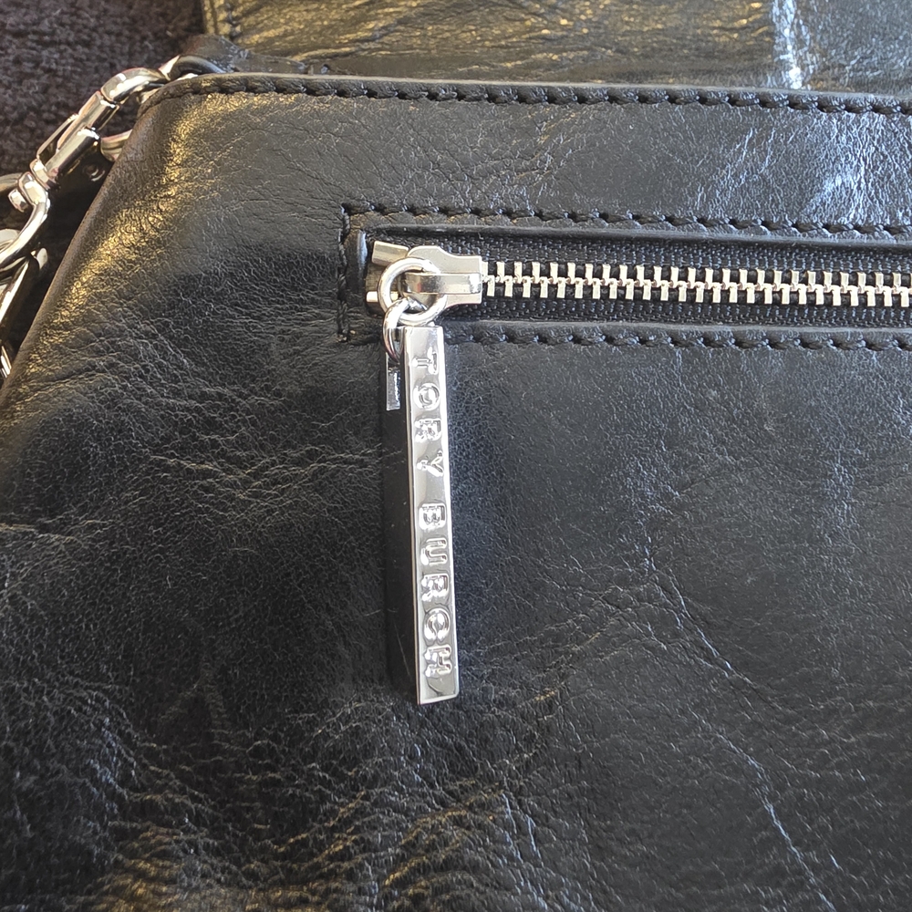 Tory Burch Black Leather Shoulder Bag - Picture 6 of 6